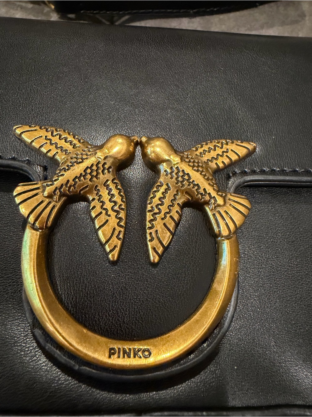 New designer inspired Black Leather Love Birds Crossbody Bag - Picture 3 of 8
